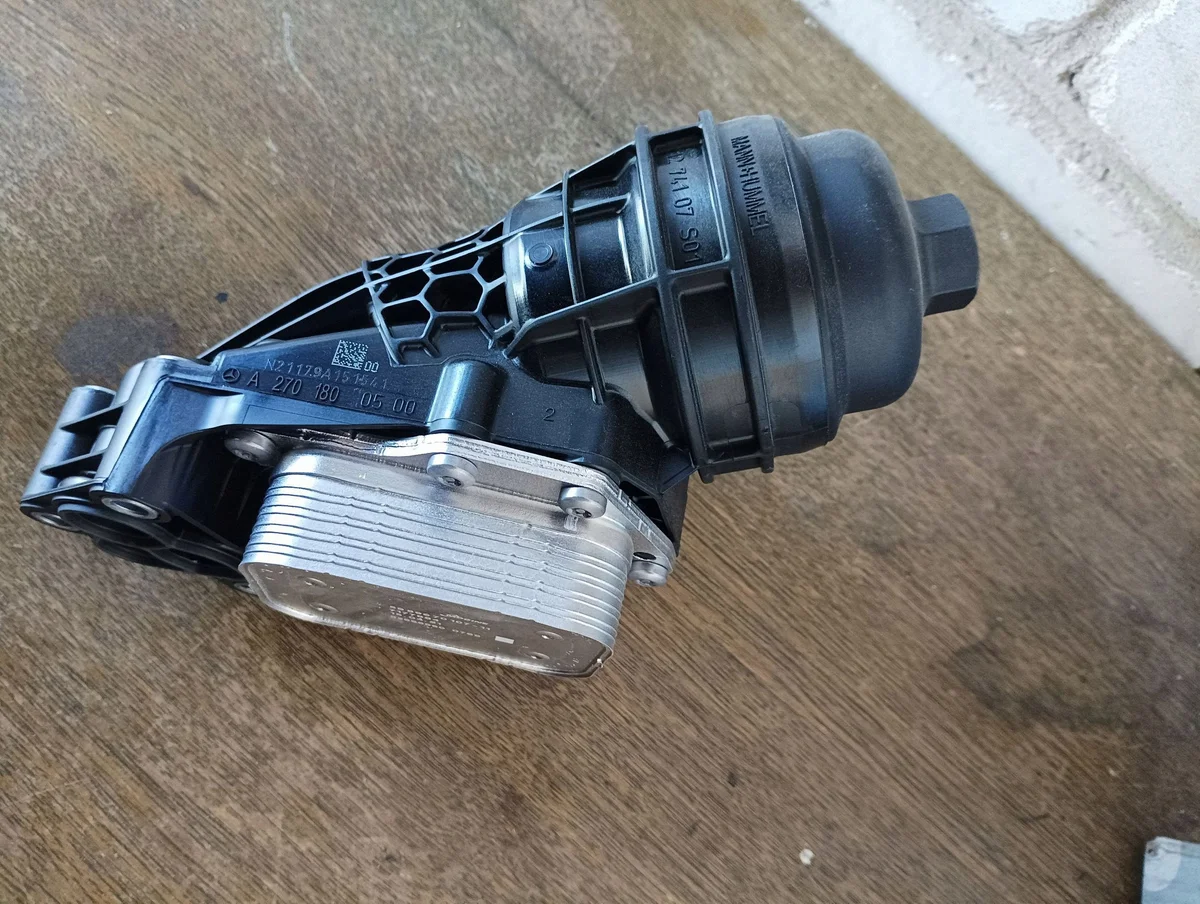 Radiateur Mercedes-Benz OE A2701800500