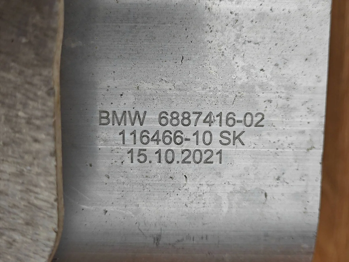 BMW 8 G16 G15 G14 Halterung 6887416 image 4