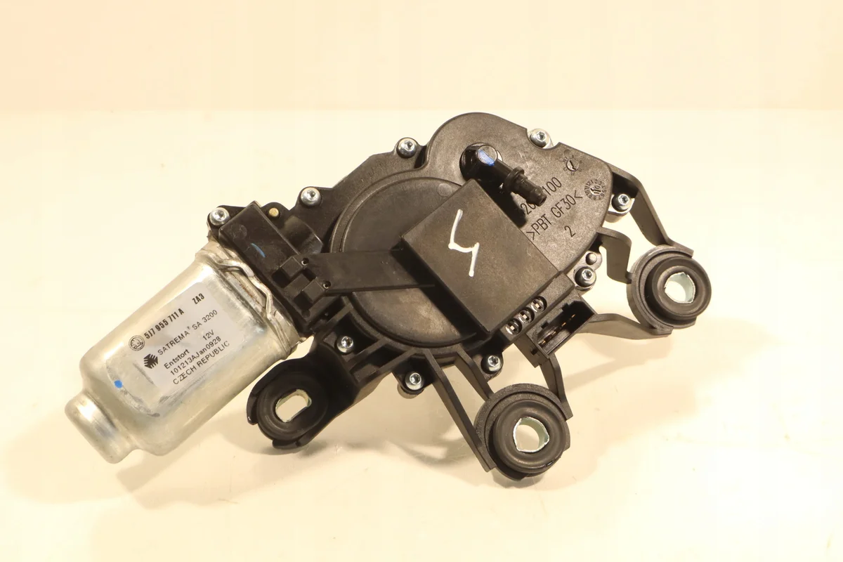SKODA ROOMSTER FABIA II 5J7955711A Heckwischer Motor