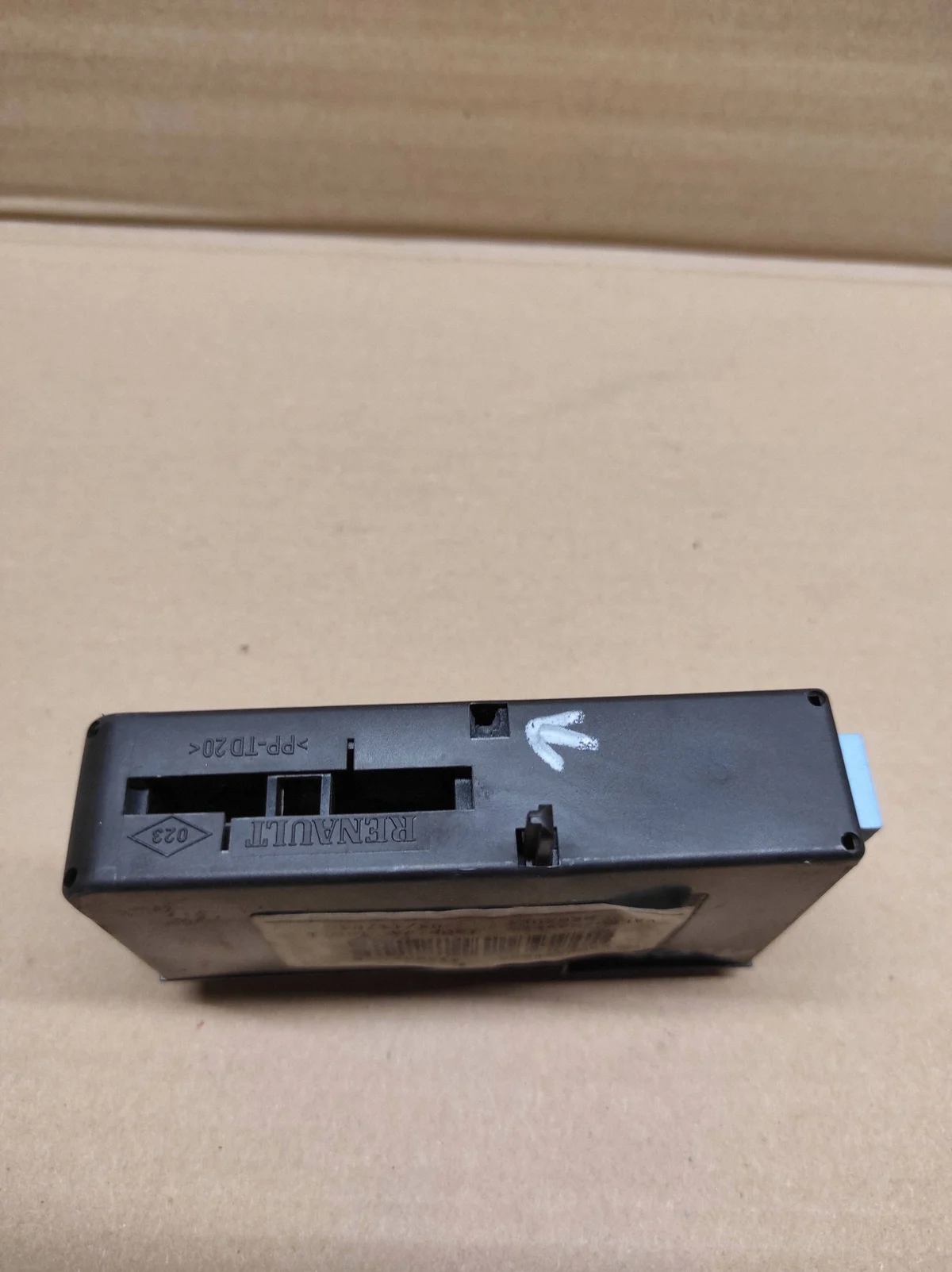 Renault Card Reader 8200224595 Used image 3