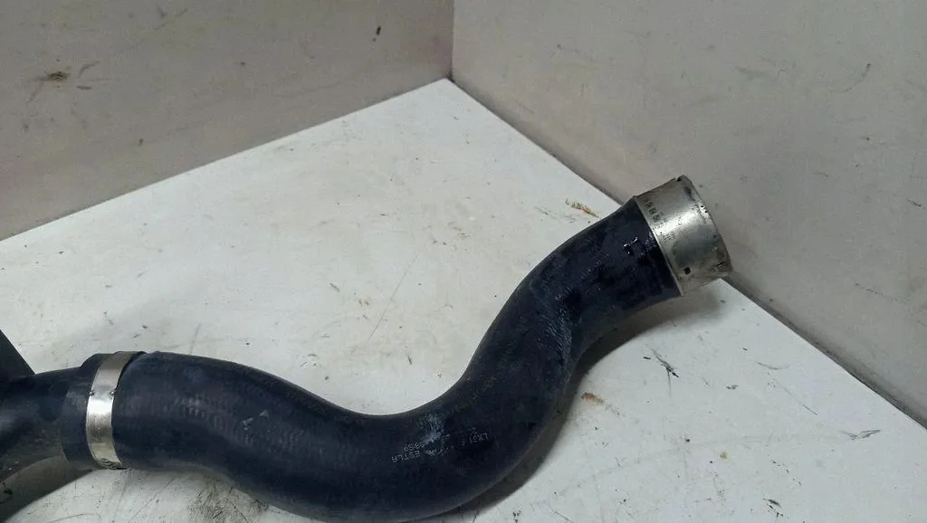 Intercooler-putki Ford Ranger TKE PA66GF35 image 4