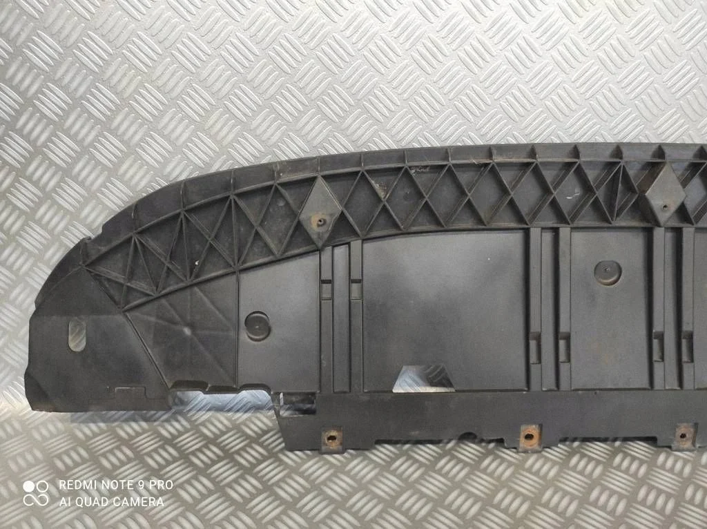 Renault Kangoo II Absorvedor Parachoque 622358108R image 4