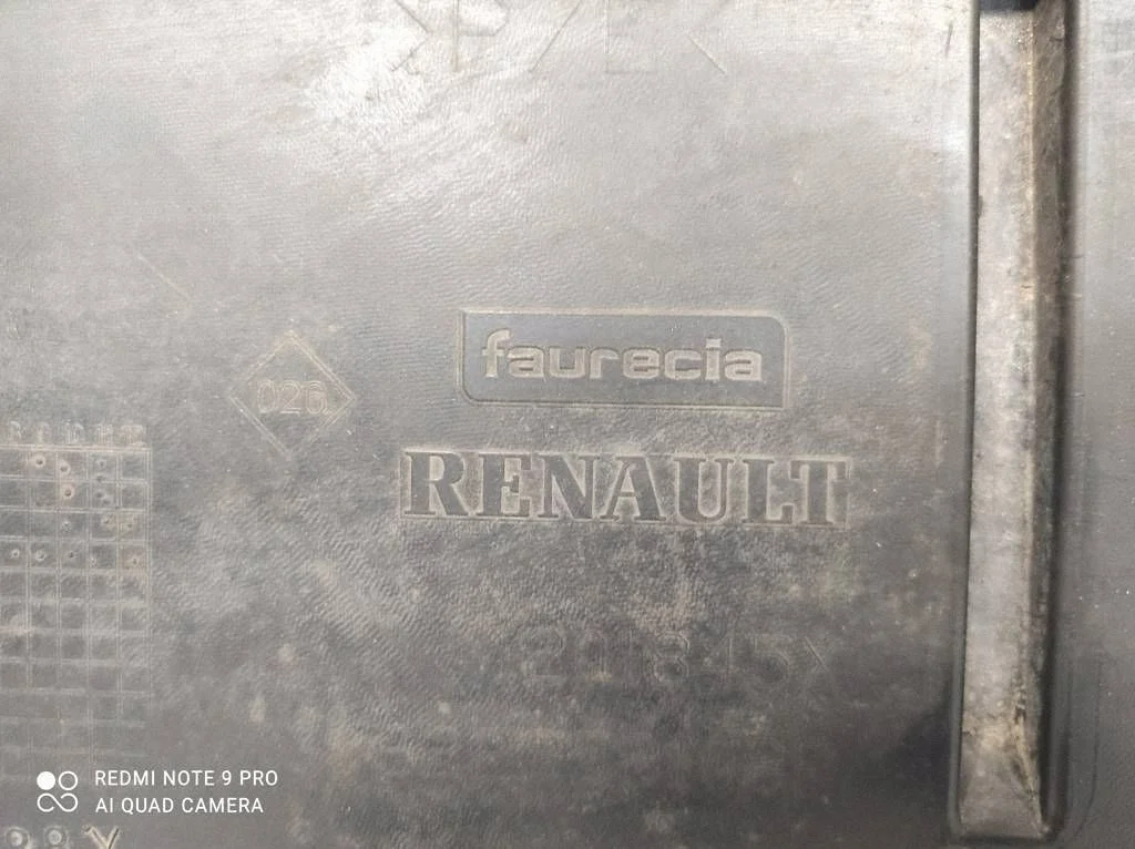 Renault Kangoo II Absorvedor Parachoque 622358108R image 9