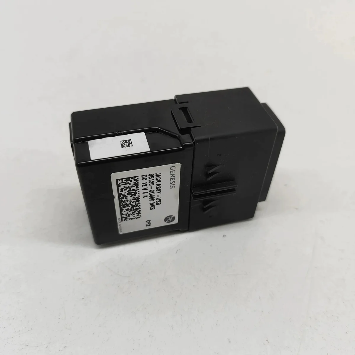 USB GENESIS GV60 (JW) 96120CU000NNB image 5