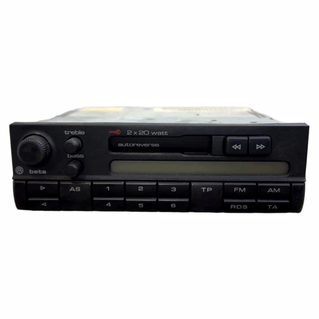 Radio SCANIA 3BO035152 Usado image 7