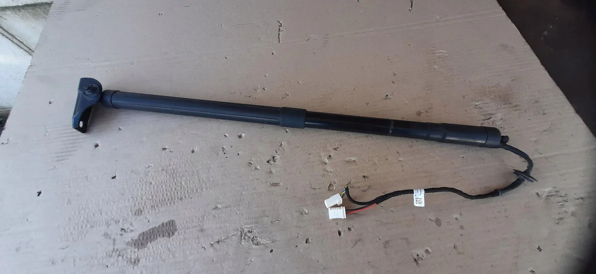 Electric Tailgate Strut Left Citroen C4 Picasso II image 3