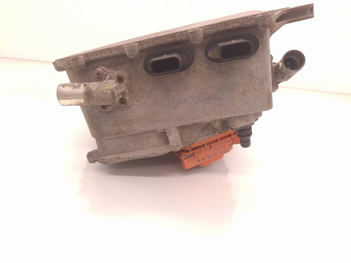 Inversor BMW i3 2016 8661000 Usado image 4