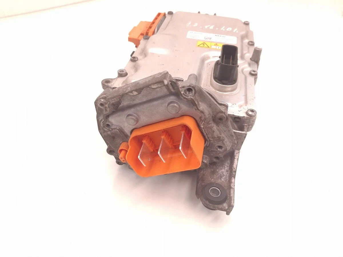 BMW i3 2016 Inverter 8650657 image 4