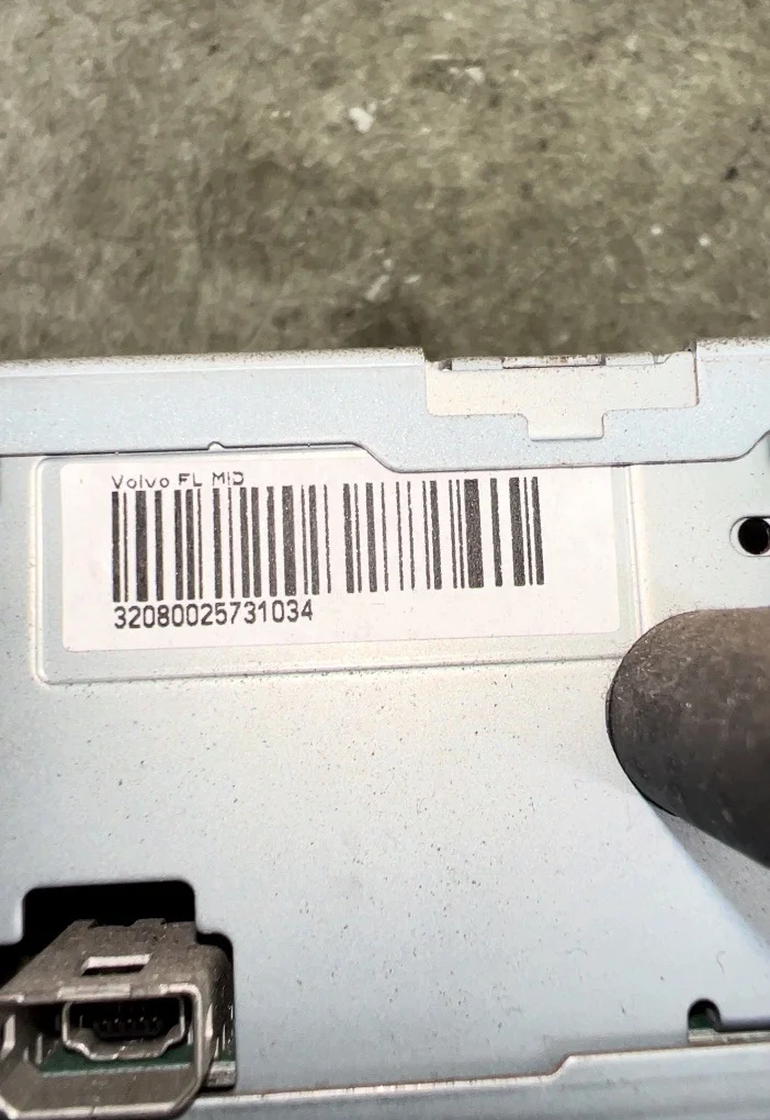 Rádio Volvo 21753353 Usado