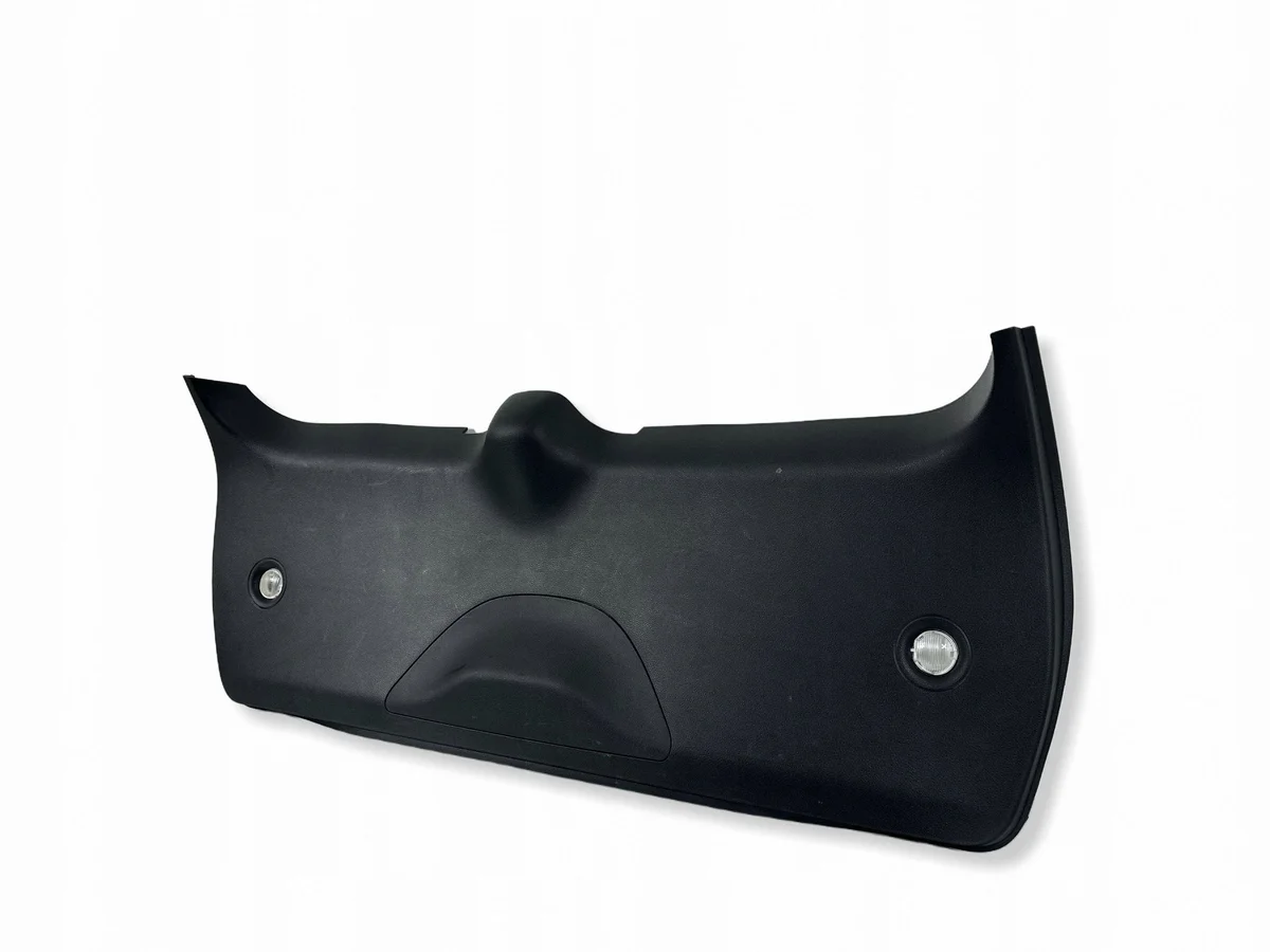 2020 Jeep Grand Cherokee Trunk Lid Trim
