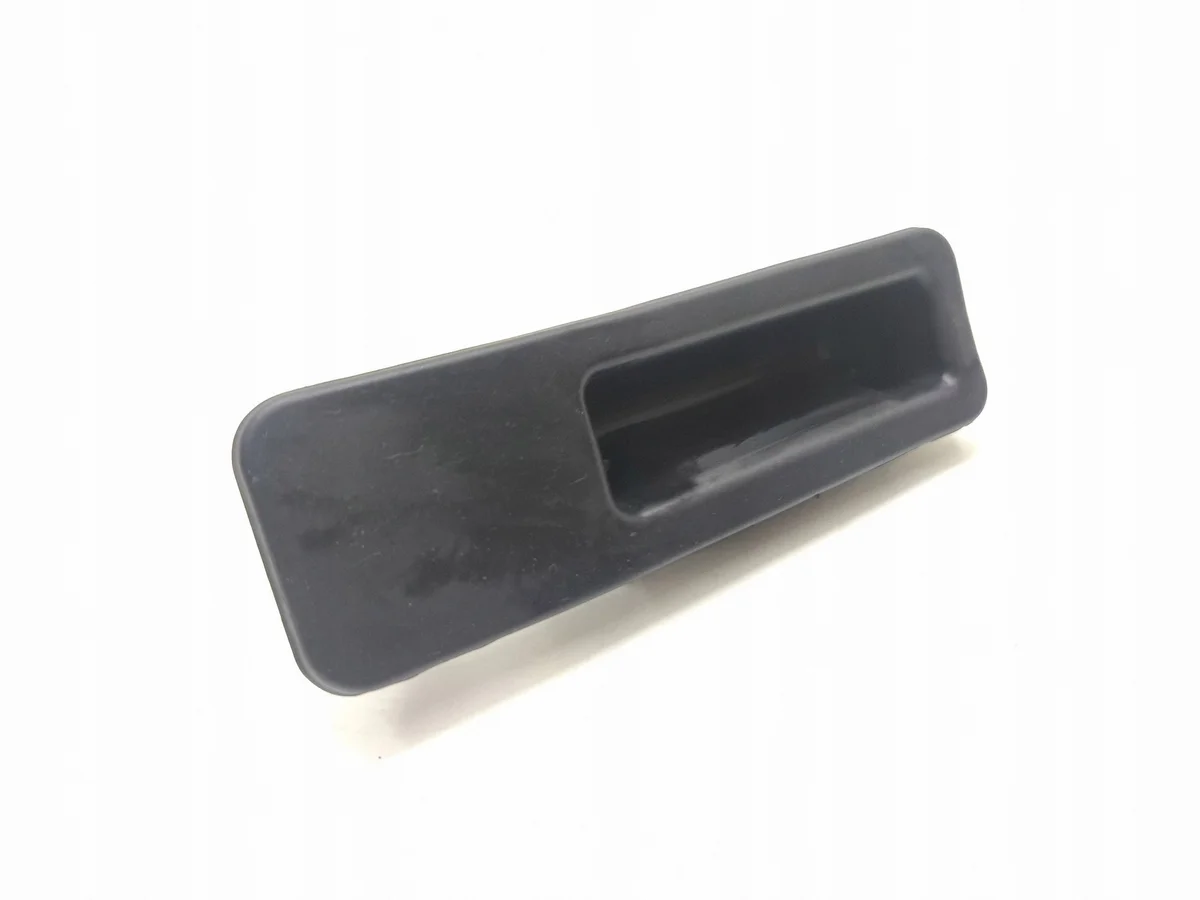 Heckklappen-Taster BMW G01, G20, G21, F44 image 3