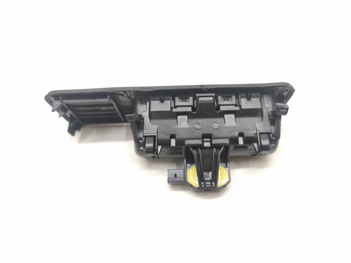 Heckklappen-Taster BMW G01, G20, G21, F44 image 7