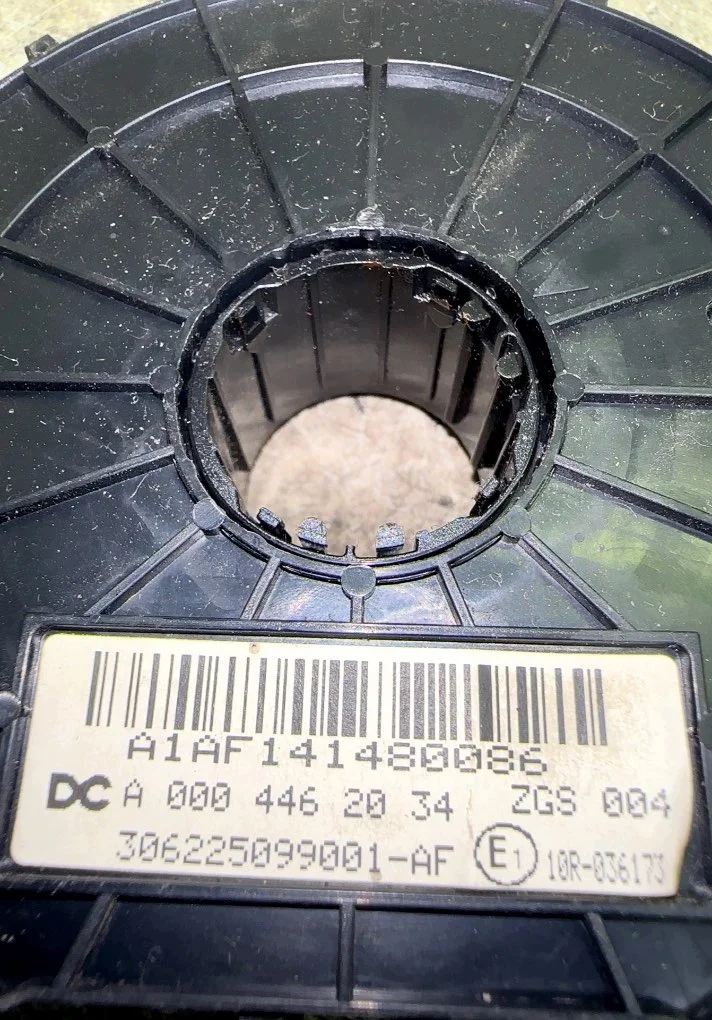 Mercedes-Benz A0004462034 Sensor Posición Volante