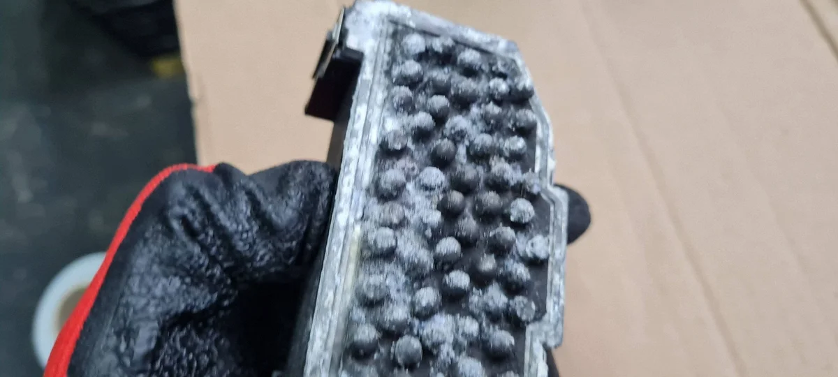 Q5 8R puhaltimen vastus 8K0820521 image 7