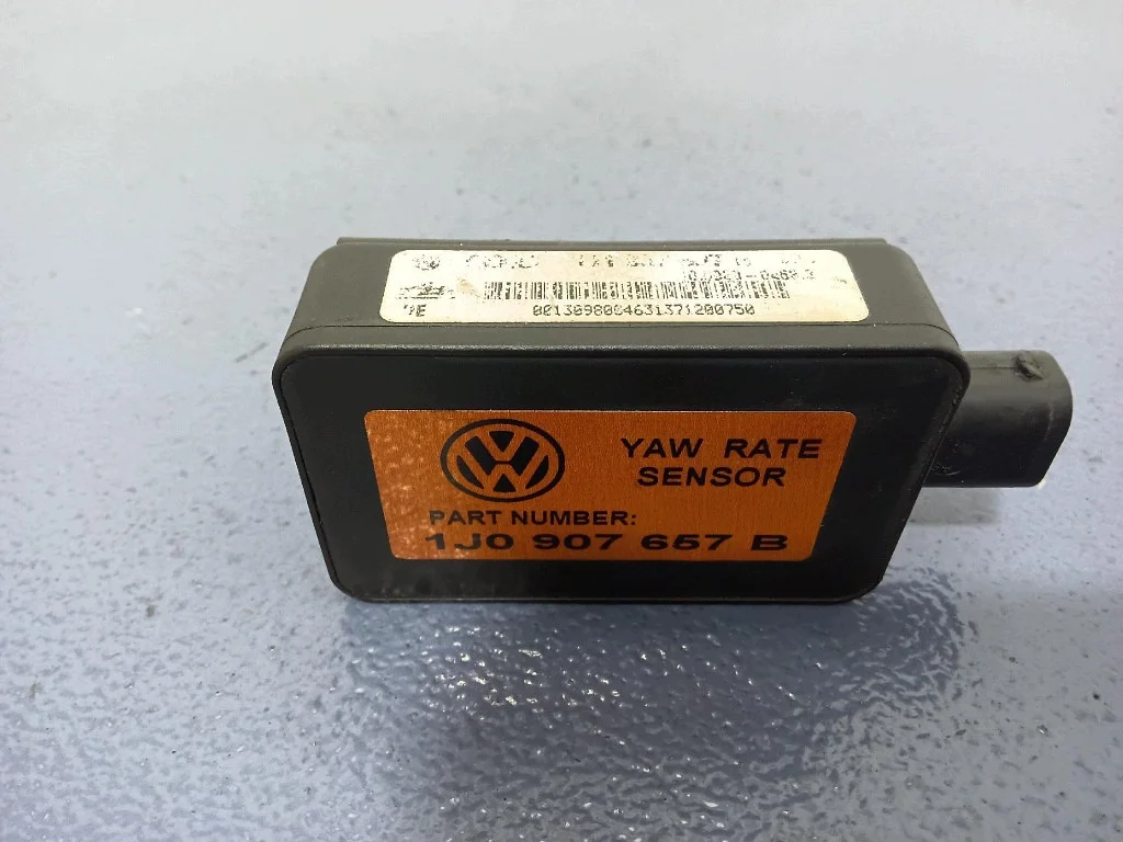 VW Golf IV ESP Sensor 1J0907657B gebraucht image 5