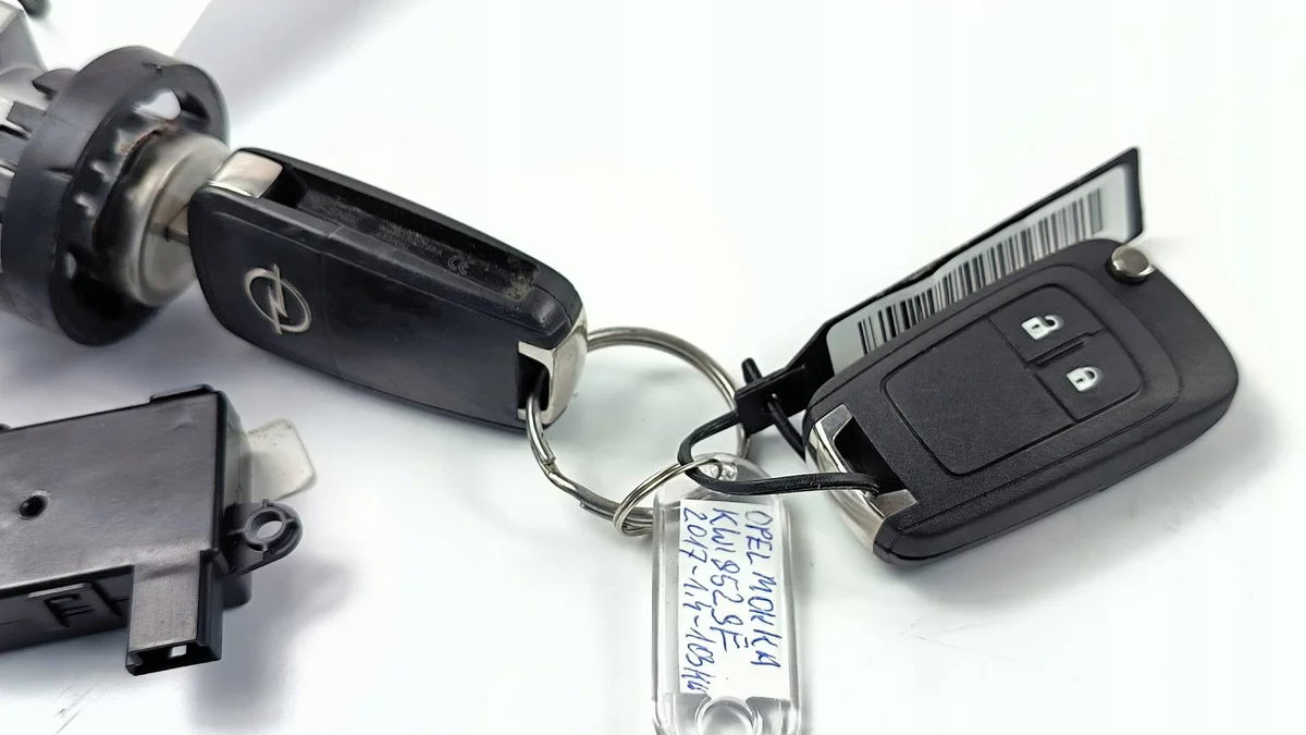 Opel Mokka X Ignition Switch 42526251 image 3