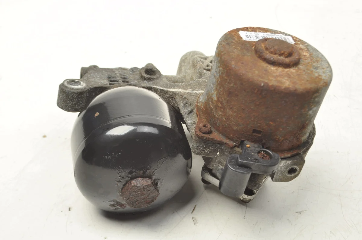 Kytkinpumppu Citroen DS5 2.0 HDI 0077947.E