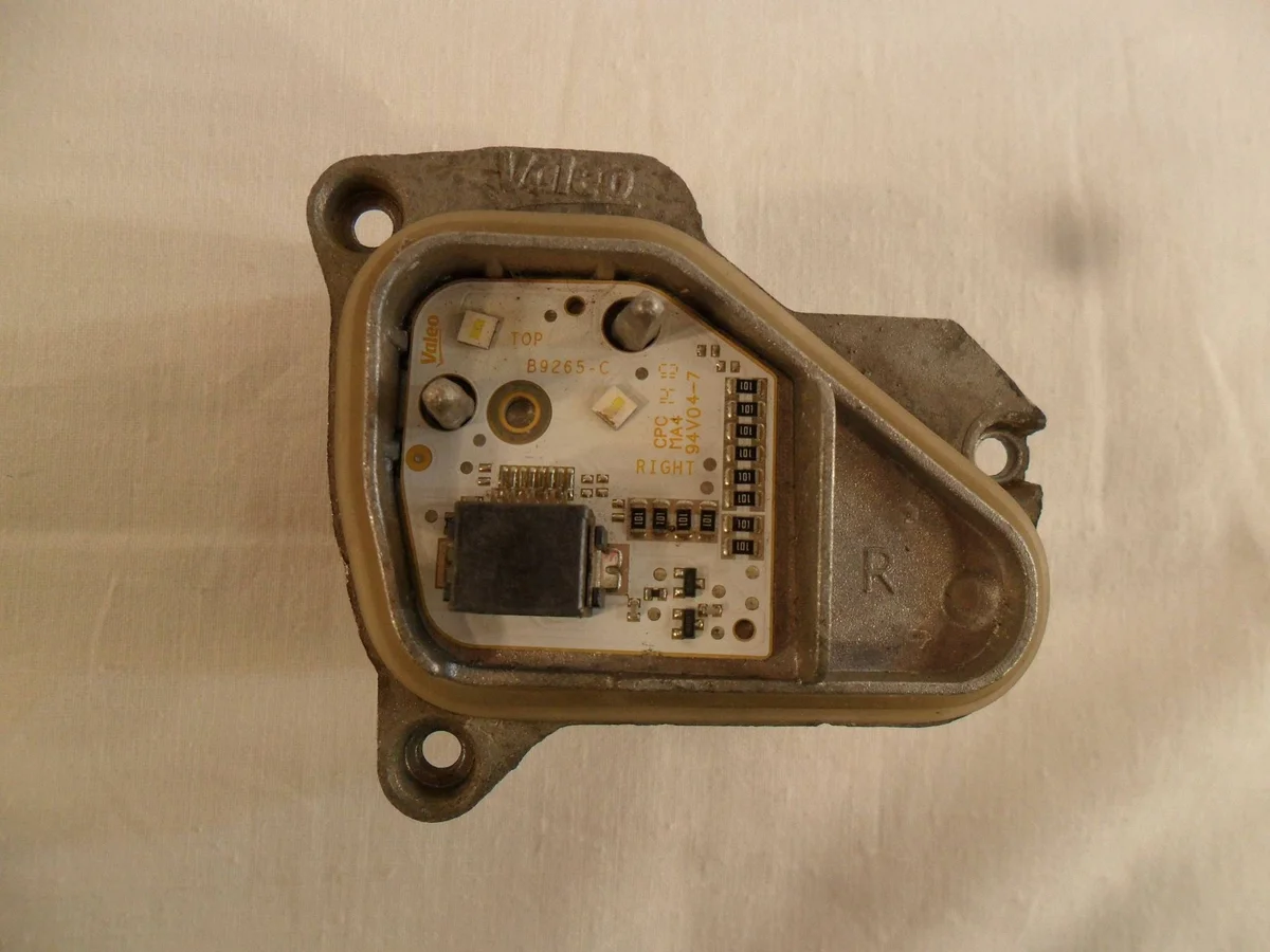 LED-styrenhet Seat Leon 1M 9006703841