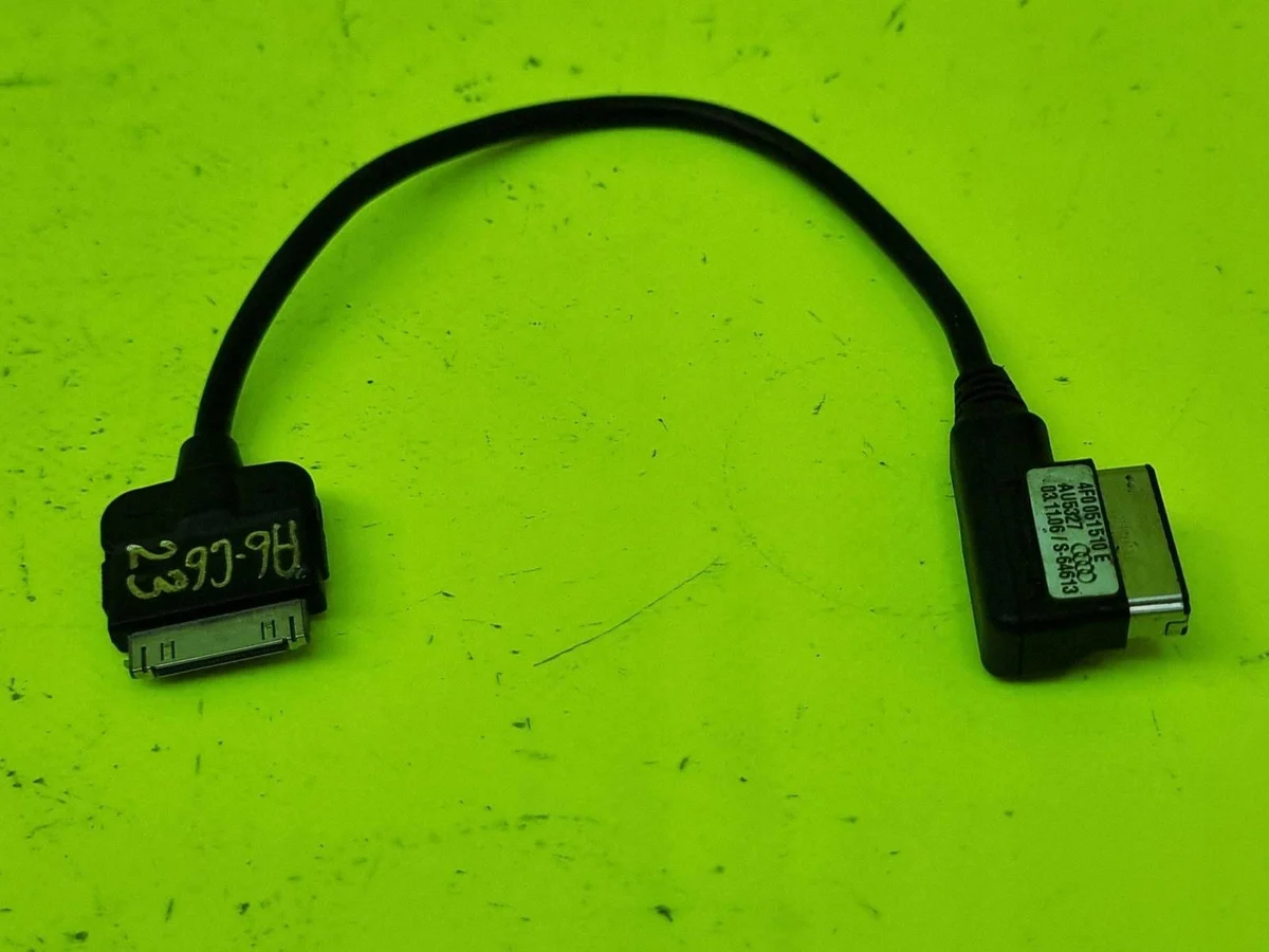 Adaptateur Radio Audi 4F0051510E