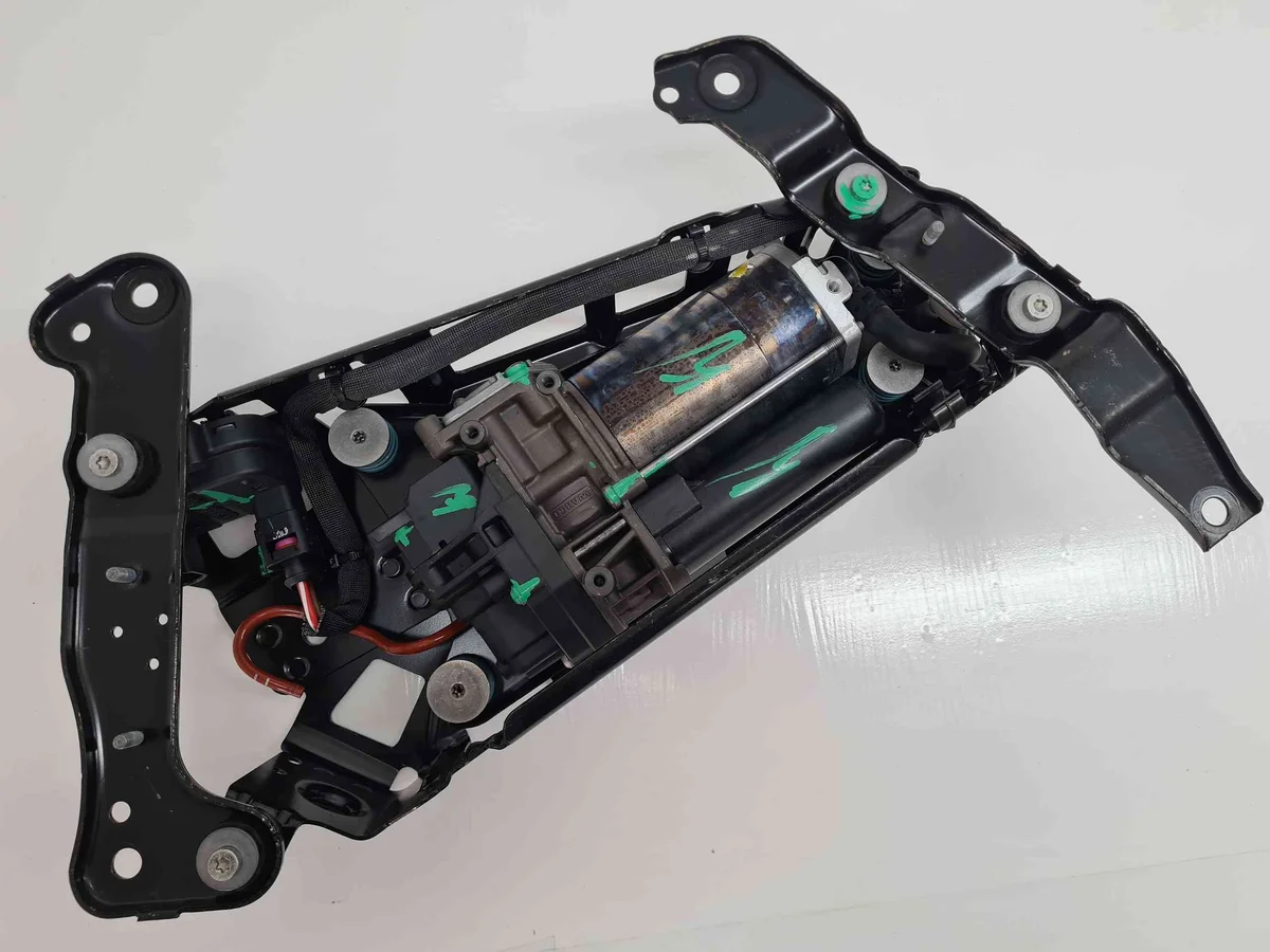 Compressor Suspensão Audi A6 C8 A7 4K0616005C image 5