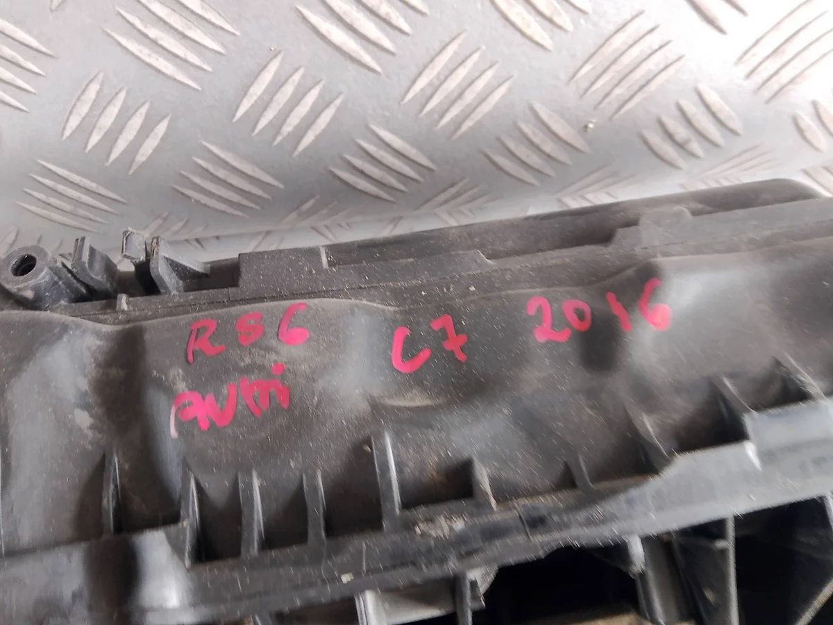 Audi RS6 C7 Insug 4.0 TFSI image 4