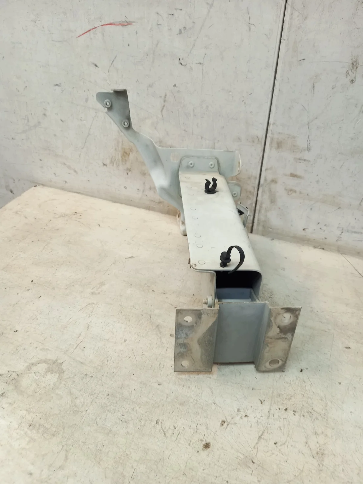 Suporte Farol Jaguar XK X150 Esquerdo Usado image 3