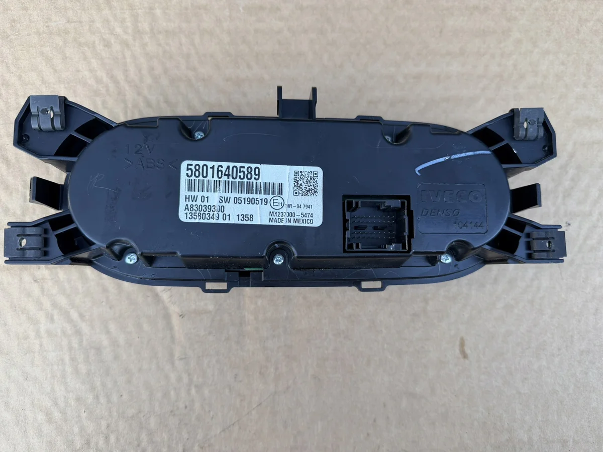 Ventilationspanel Iveco Daily VI 5801640589 image 4