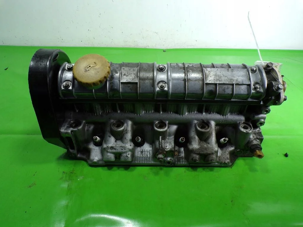 Cilinderkop Renault 19 I 1.7 73KM F3N741