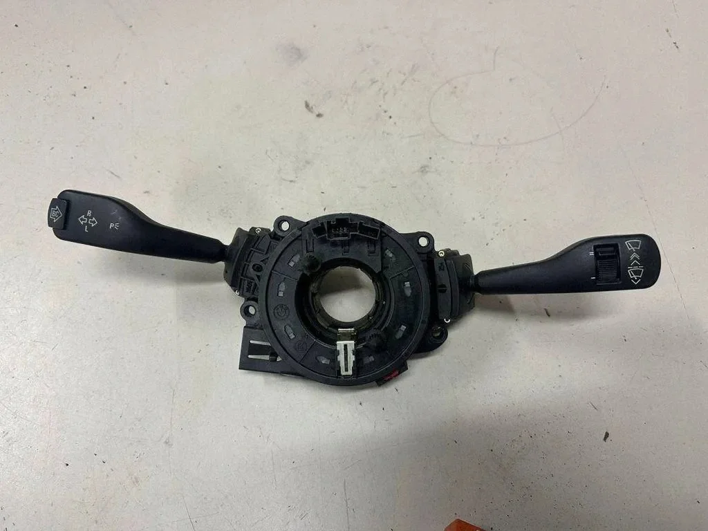 Bague airbag BMW 5 (E39) 613183774889