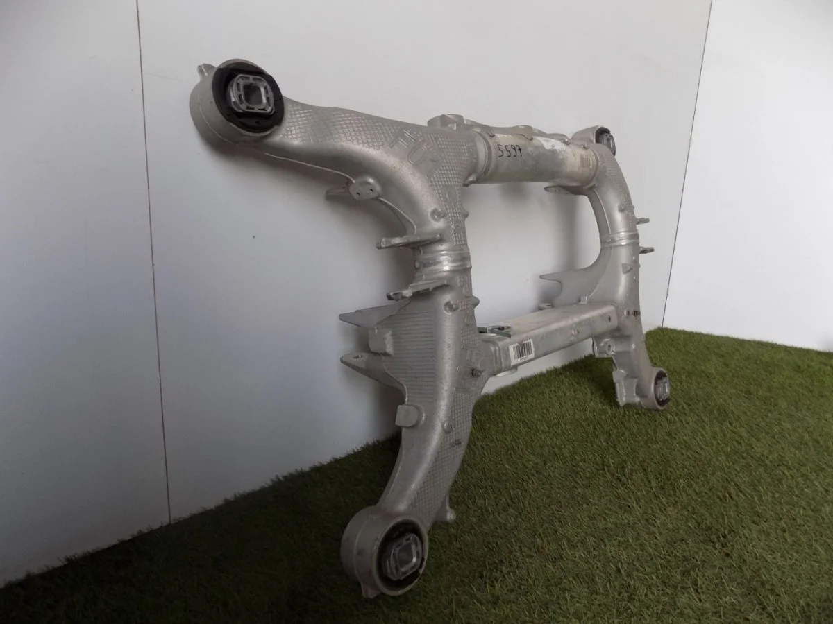 BMW F01 Bakre Upphängningsbalk 90845639