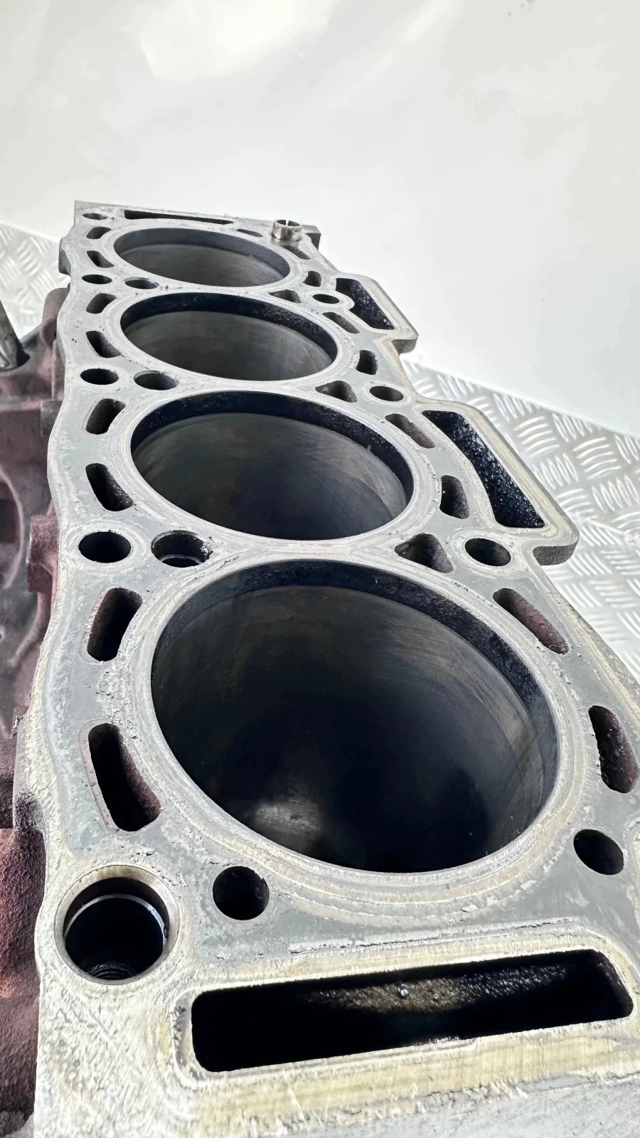 Motorblock Ford Galaxy III 2.0D T8CJ 10DYZV