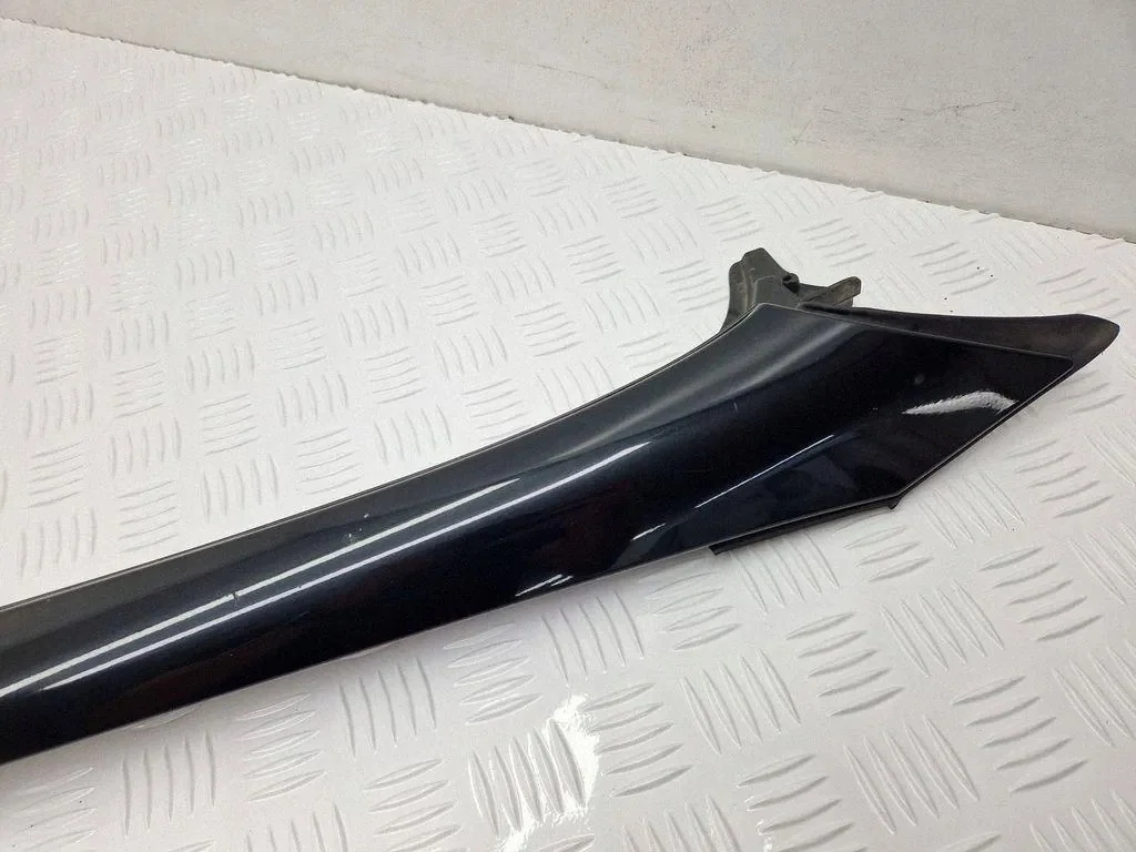 Renault 727601597R tuulilasin lista