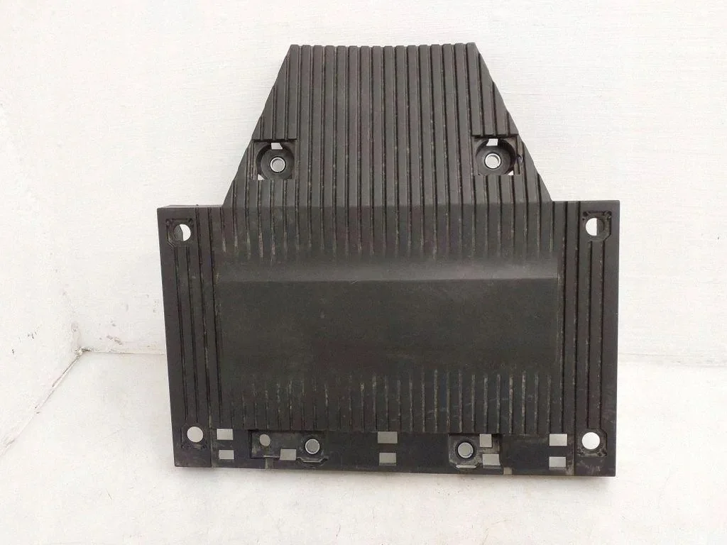 Cache moteur Peugeot e-2008 II 9828879280 image 2