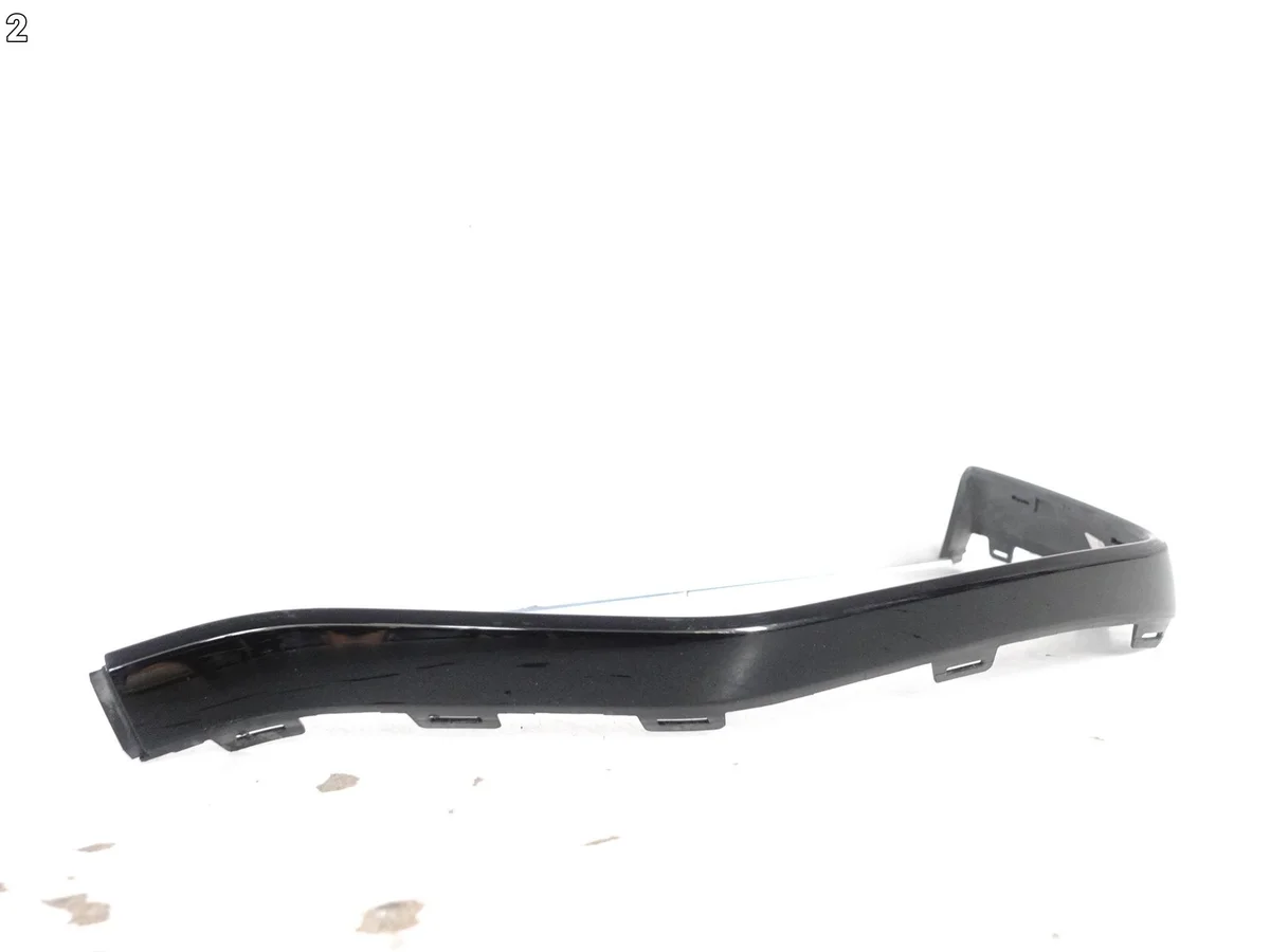 Audi RSQ8 4M8 Spoiler Traseiro Esquerdo Usado image 3
