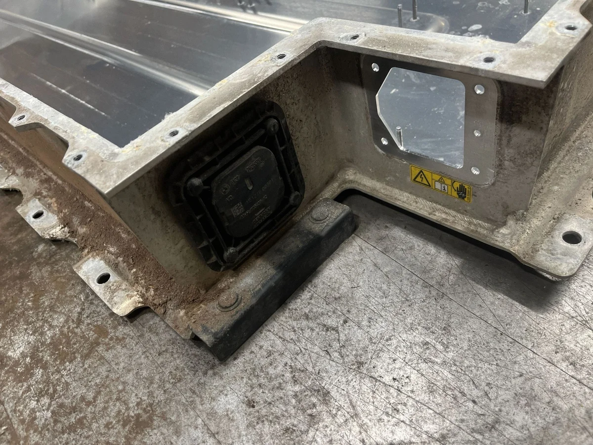 BMW i3 Batterihölje 7625052 - Begagnad image 4