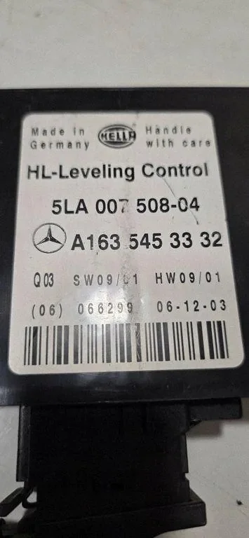 Mercedes-Benz ML W163 Schakelaar 5LA00750804 image 6
