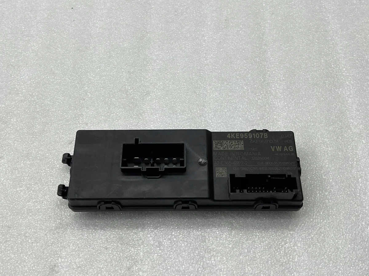 Module hayon Audi Q5 SQ5 2024 4KE959107B