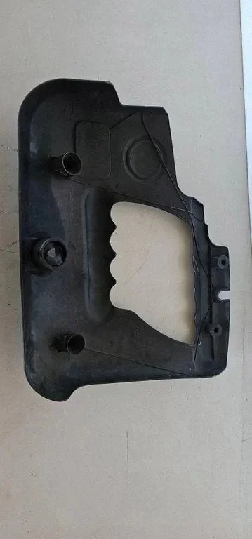 Skoda Engine Cover 06A103925AS Used image 5