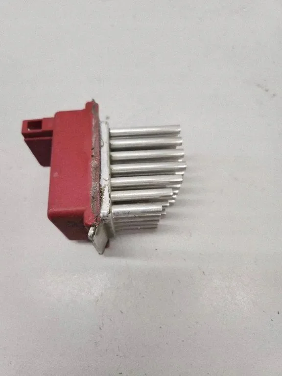 Skoda Superb B5 (3U) Weerstand blower 5DS00646701 image 4