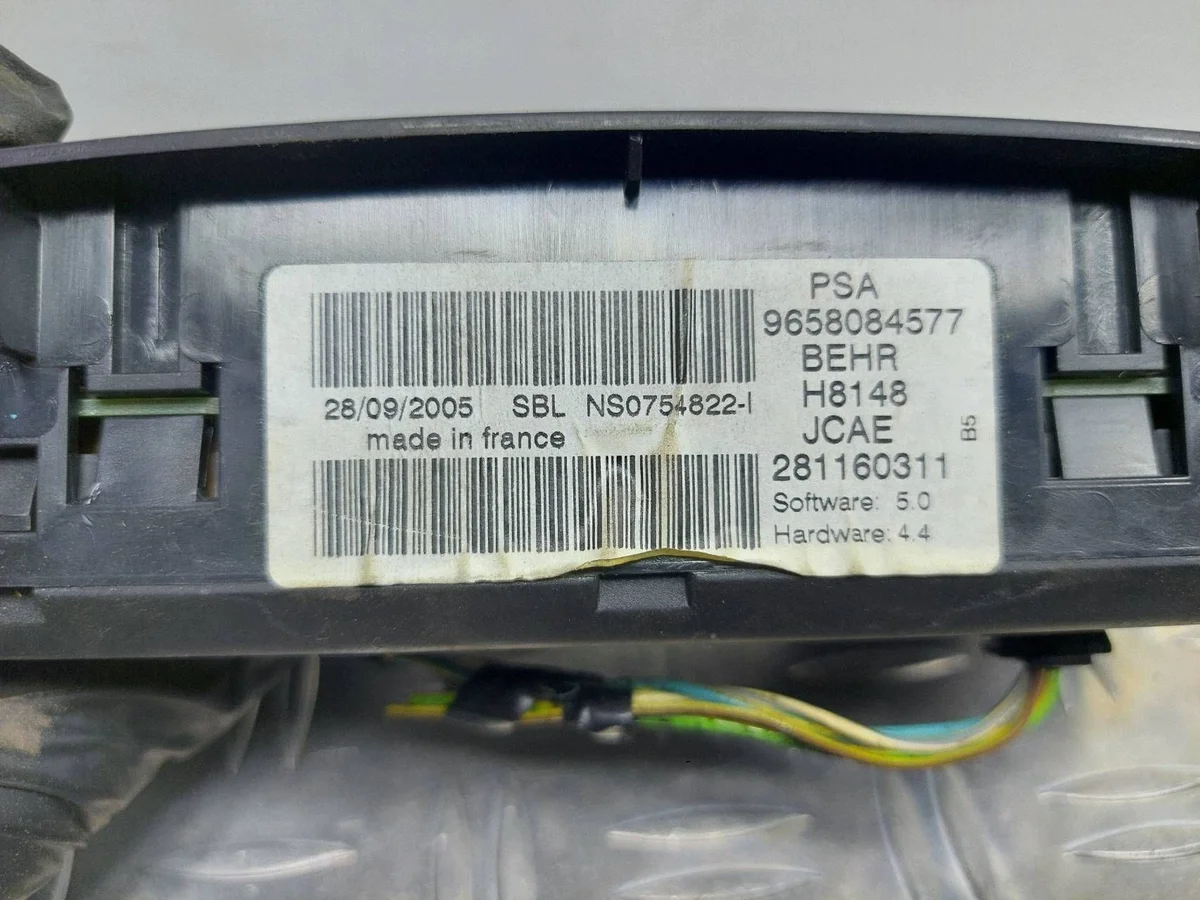 Citroen C4 Ilmastoinnin paneeli 9658084577KAS image 4