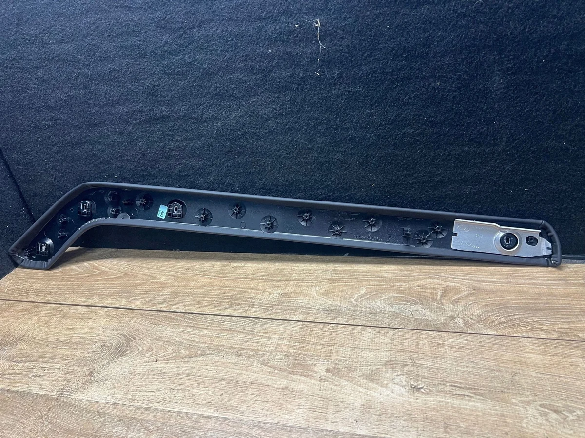 Land Rover Interior Trim Panel L8B2044E06BCW image 5