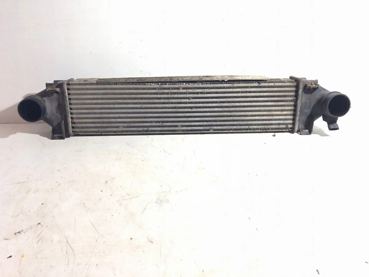 Volvo XC60 Intercooler 2.4 D5 D3 30741669