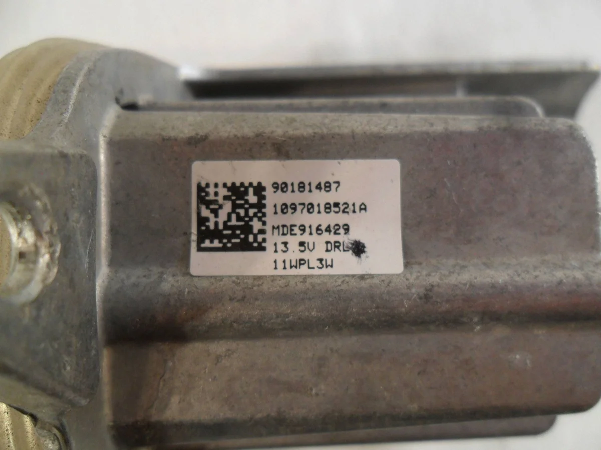 Opel Crossland X LED-strålkastarkontroller 90181487 image 7