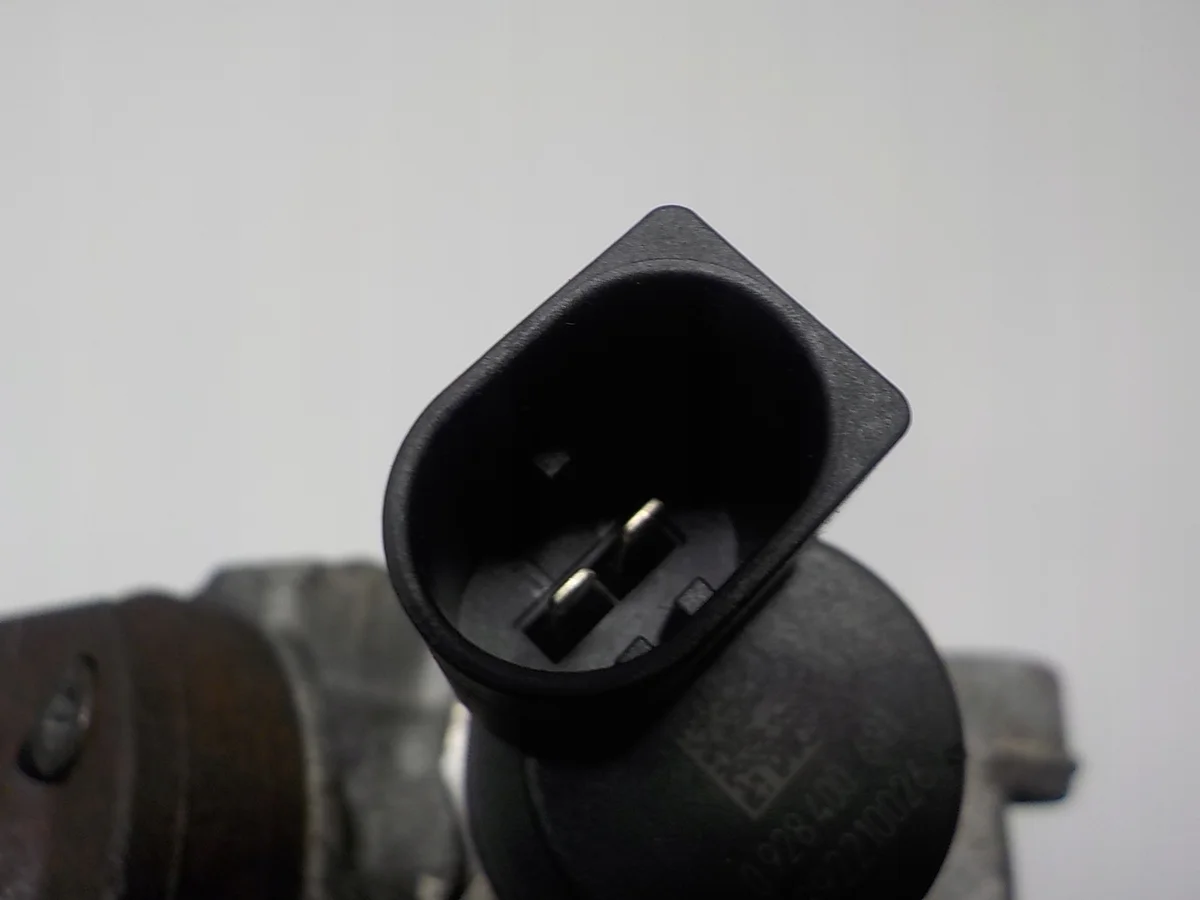 BMW 1/3/5 E87 E90 E60 2.0d N47 Pumpe image 8