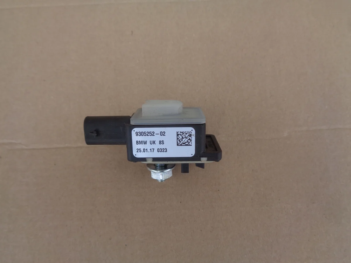 Iskun tunnistin Mini Cooper F55 F56