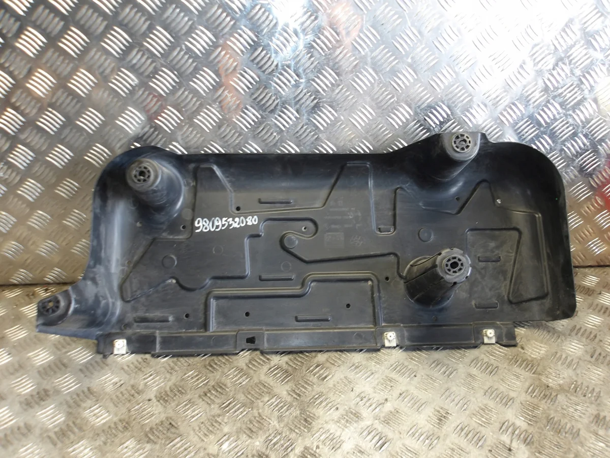 Peugeot 3008 II Unterbodenschutz 9809532080