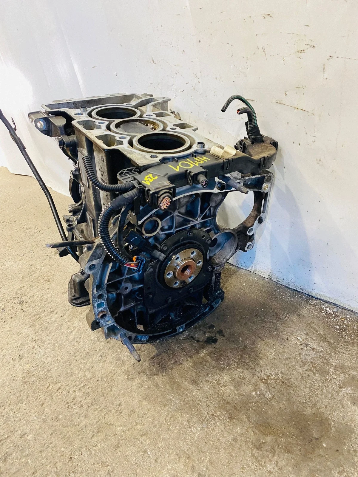 Bloc moteur bas complet 1.2 VTI AQJ6470 image 5