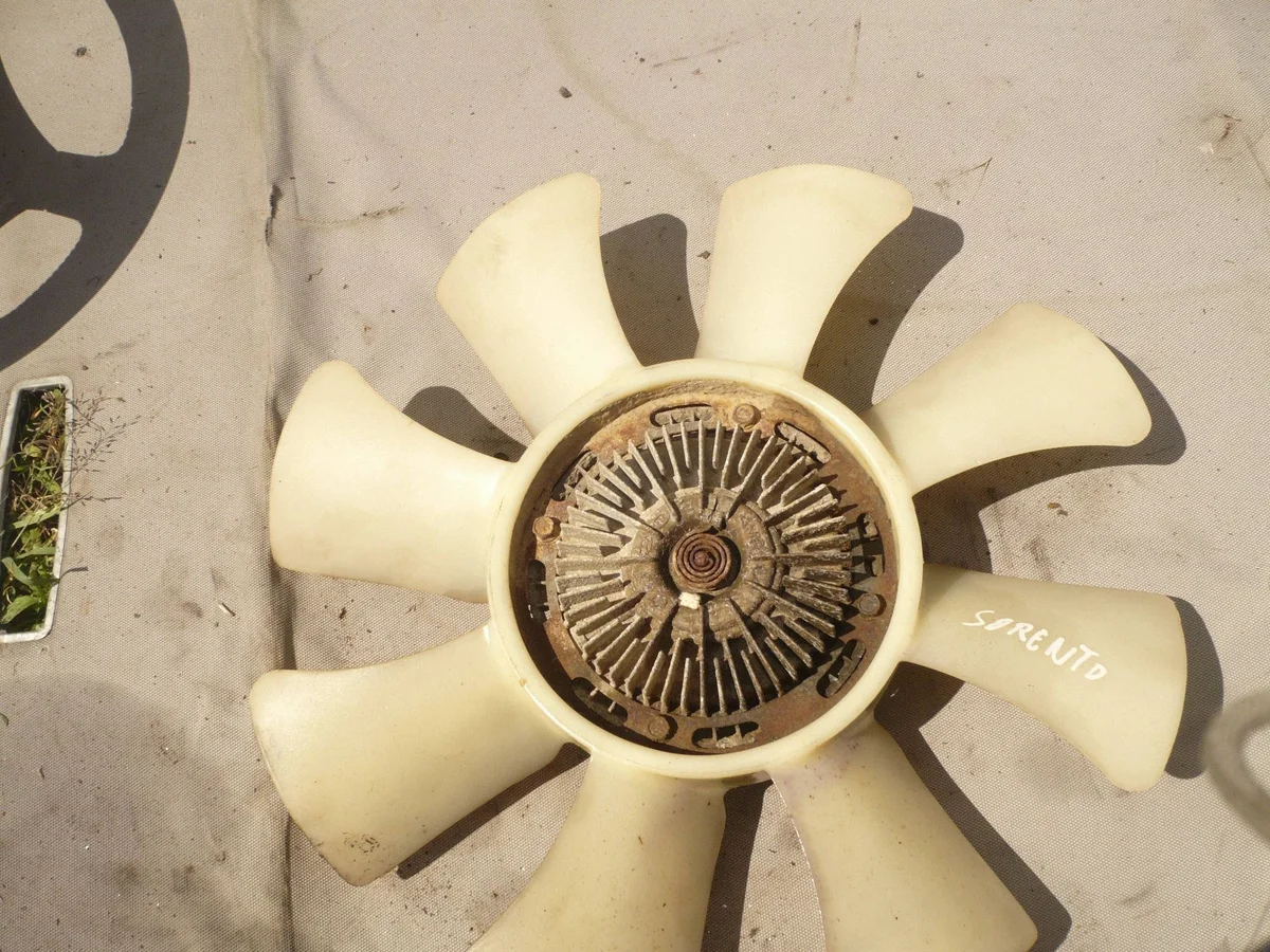 Ventilador Viscoso Kia Sorento 2.5 CRDI EXN113