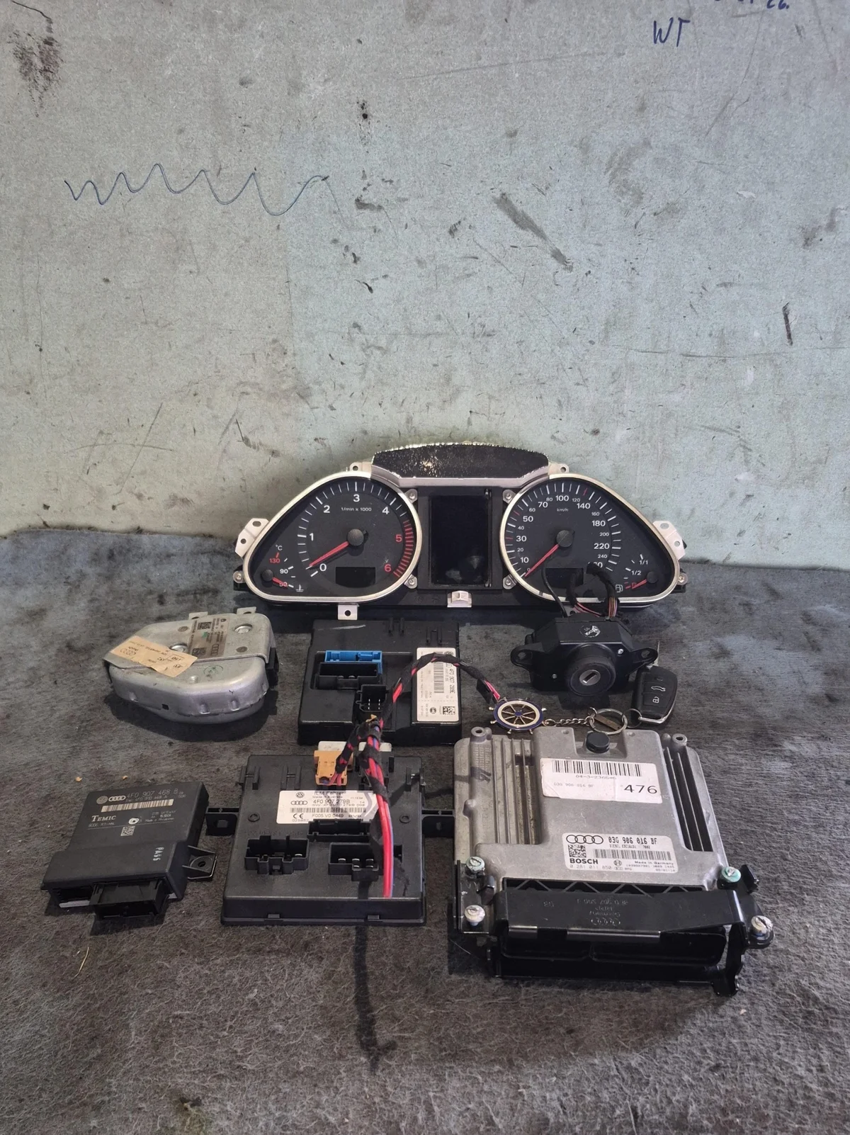 Startset Audi A6 C6 2.0 TDI ECU Teller Sleutel