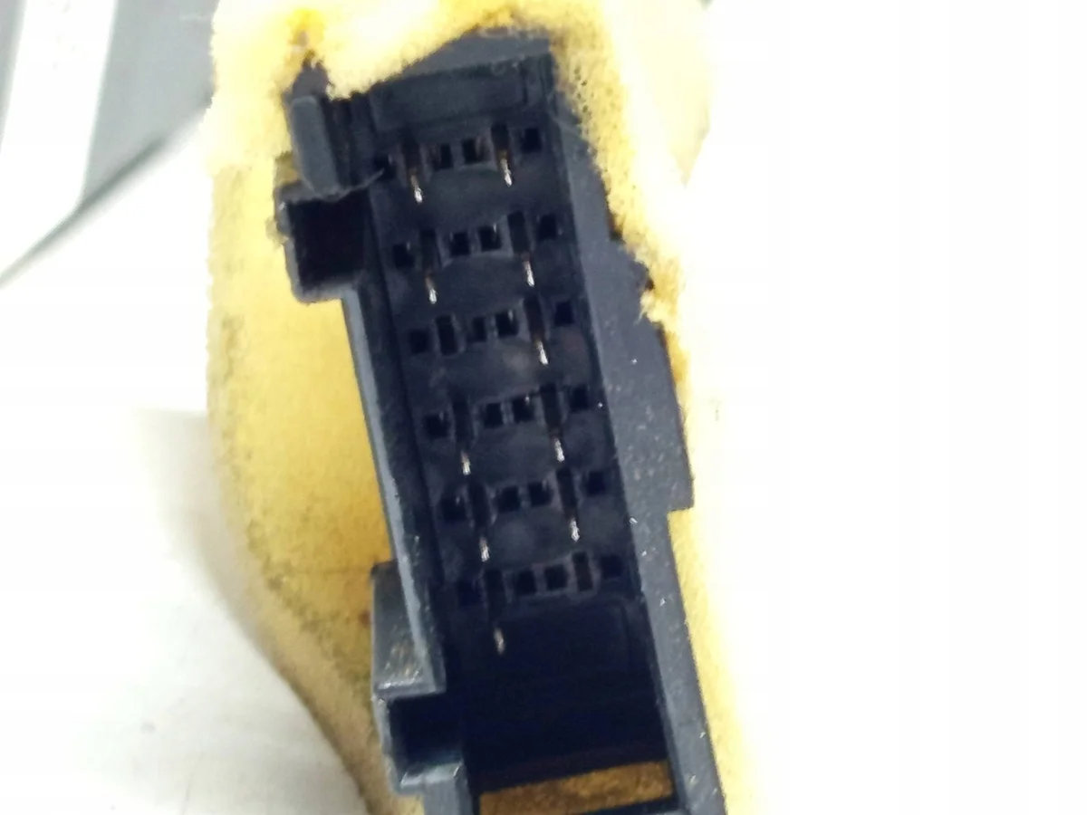 Changeur CD SEAT VW FORD 1J5035111A image 4